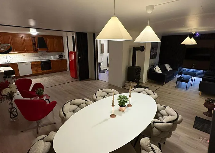 Apartament Housing